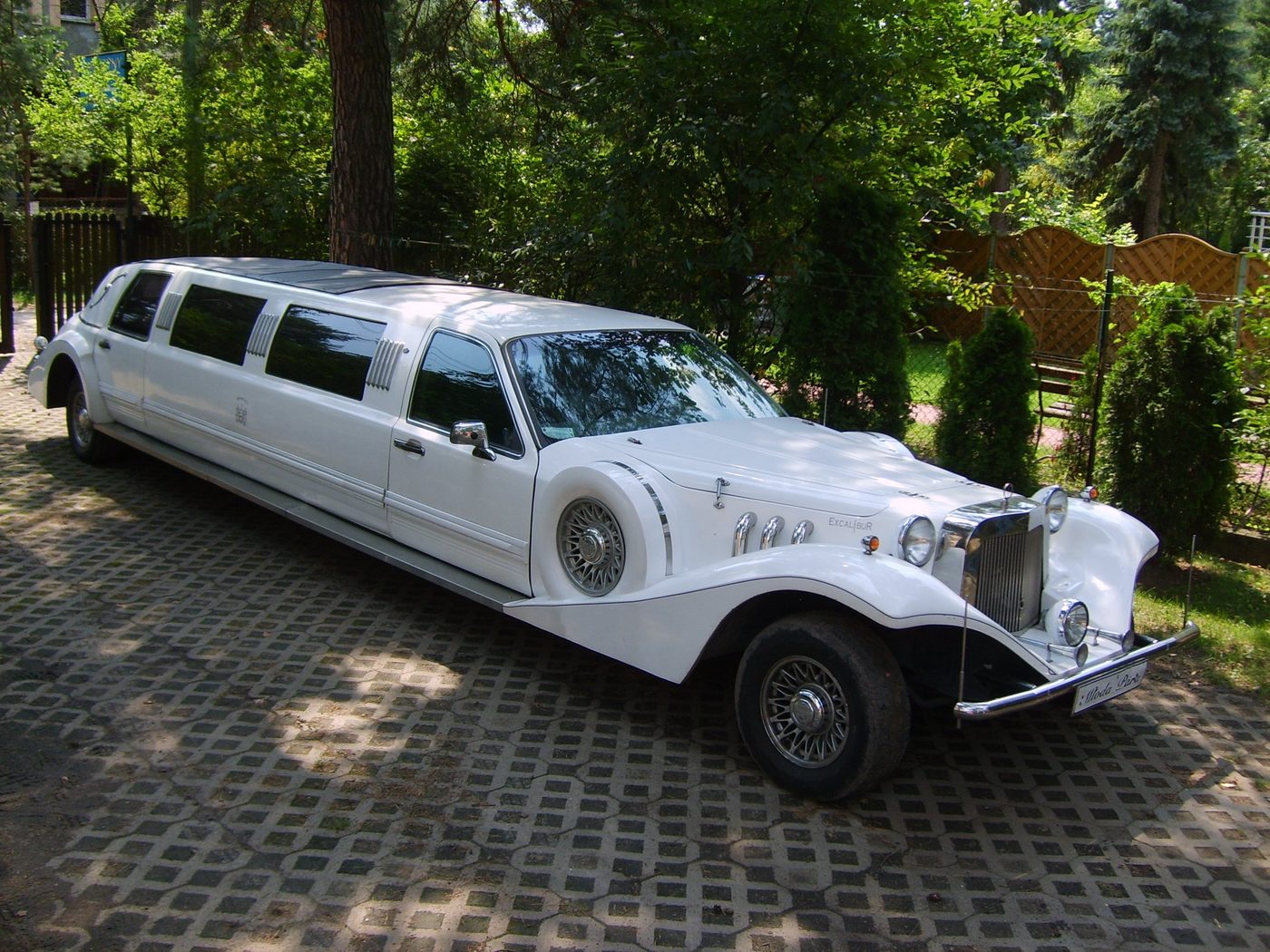 Excalibur Cabriolet – zdjęcie 1